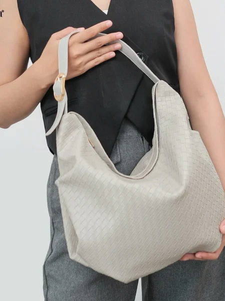 Nalla Hobo Bag — Grey