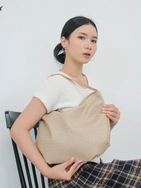 Nalla Hobo Bag — Khaki